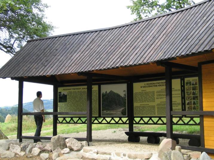 Wiata w rez. Biała Woda